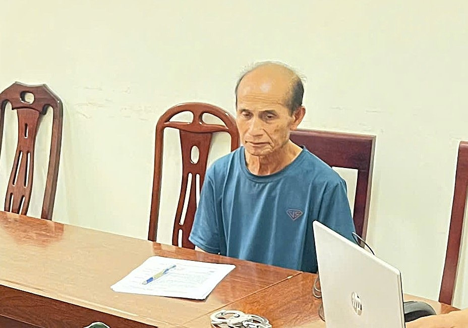 bat doi tuong truy na dac biet sau gan 30 nam lan tron tai lao hinh anh 1
