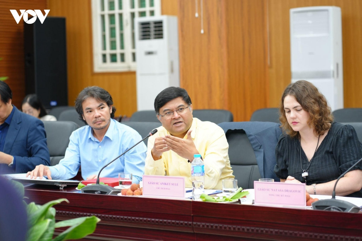 ha noi gap rut chuan bi dang cai olympic thien van va vat ly thien van quoc te hinh anh 3