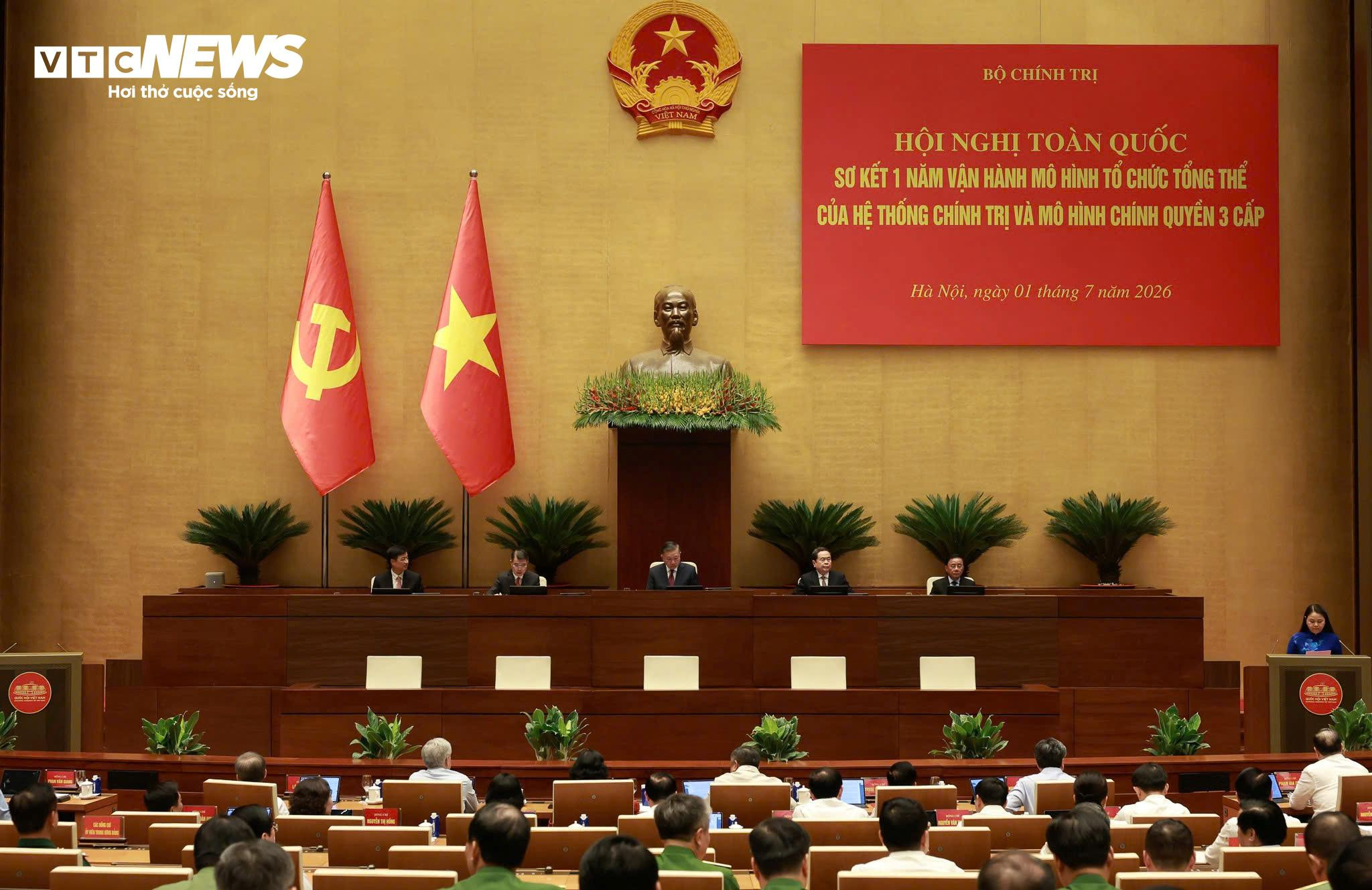 Tổng Bí thư, Chủ tịch nước Tô Lâm dự và chủ trì hội nghị.