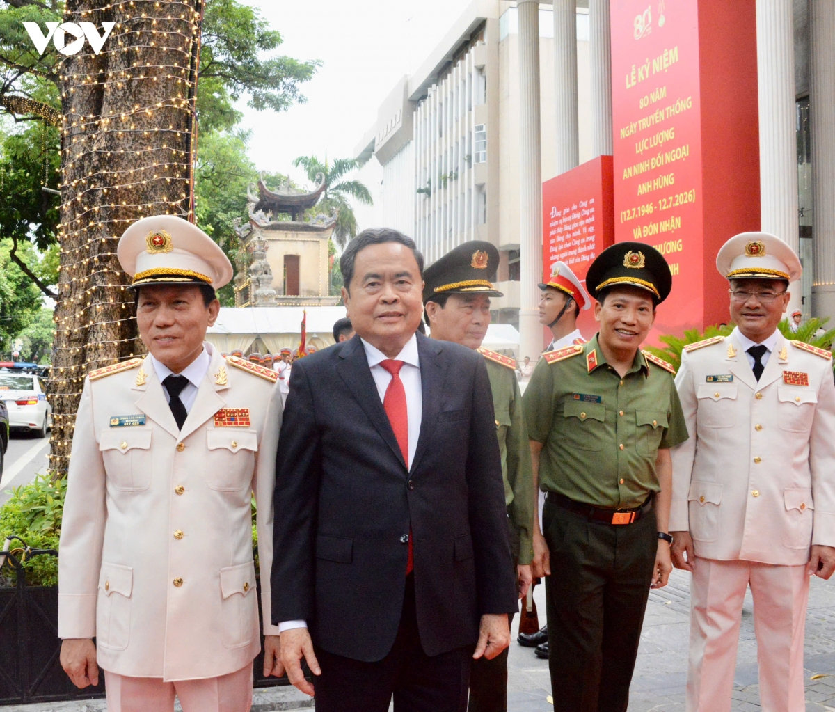 chu tich quoc hoi du le ky niem 80 nam ngay truyen thong an ninh doi ngoai hinh anh 1