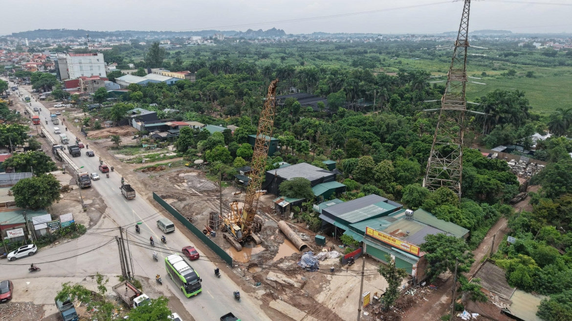 tien do cau mai linh tren quoc lo 6 tang toc xoa diem nghen cua ngo tay ha noi hinh anh 12