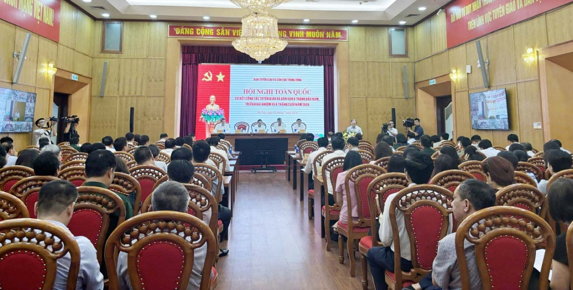 tuyen giao va dan van chuyen tu quan ly thong tin sang quan tri niem tin hinh anh 3