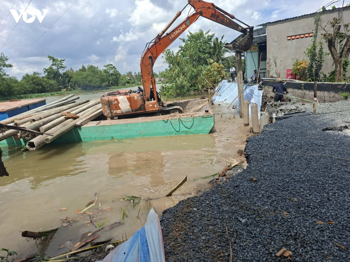 Đồng tháp chi gần 14 tỷ đồng khắc phục sạt lở khẩn cấp hình ảnh 1 Dong thap chi gan 14 ty dong khac phuc sat lo khan cap hinh anh 1