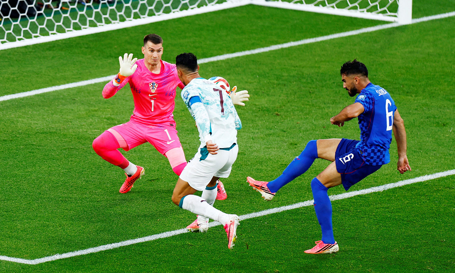 Ronaldo lẽ ra đã phá được 