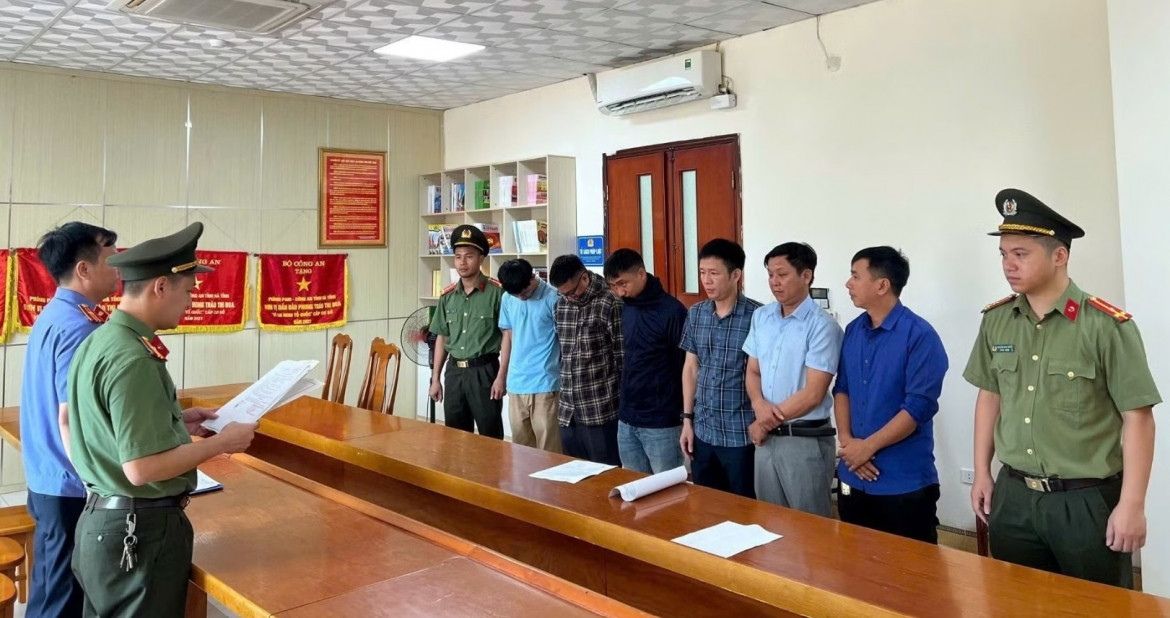 làm giả kết quả thí nghiệm vật liệu xây dựng, 15 người bị khởi tố hình ảnh 1 lam gia ket qua thi nghiem vat lieu xay dung, 15 nguoi bi khoi to hinh anh 1