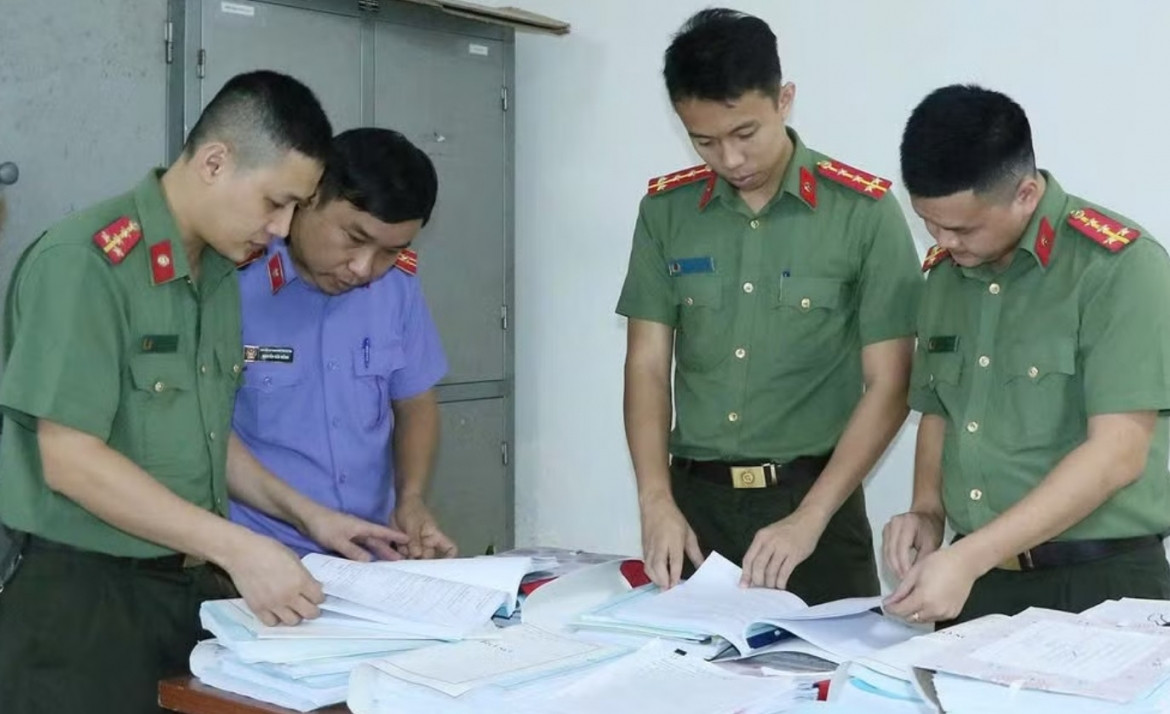 làm giả kết quả thí nghiệm vật liệu xây dựng, 15 người bị khởi tố hình ảnh 2 lam gia ket qua thi nghiem vat lieu xay dung, 15 nguoi bi khoi to hinh anh 2
