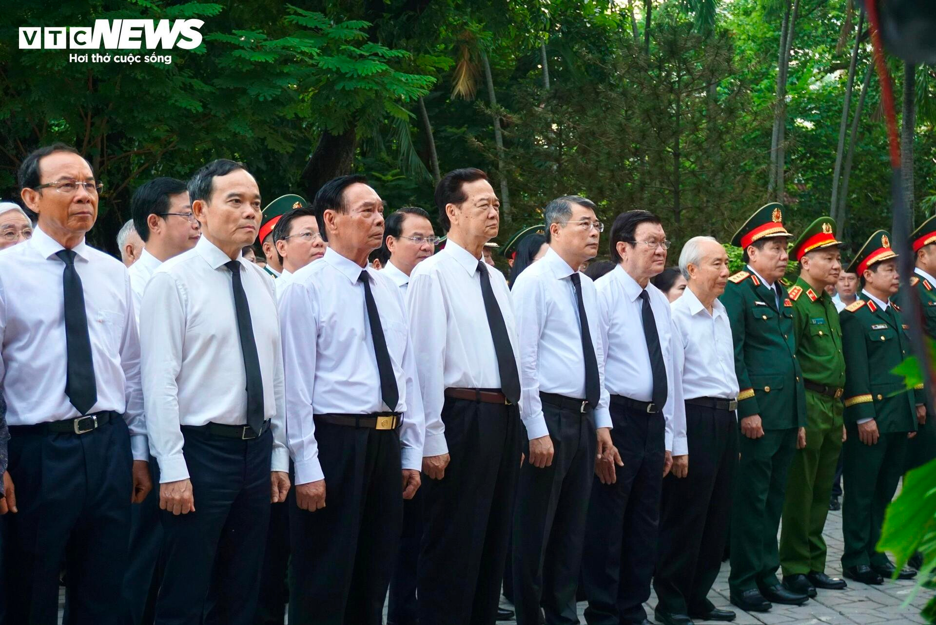 Thủ tướng dự Lễ triển khai tìm kiếm, quy tập hài cốt liệt sĩ tại Công viên Lê Thị Riêng - 3