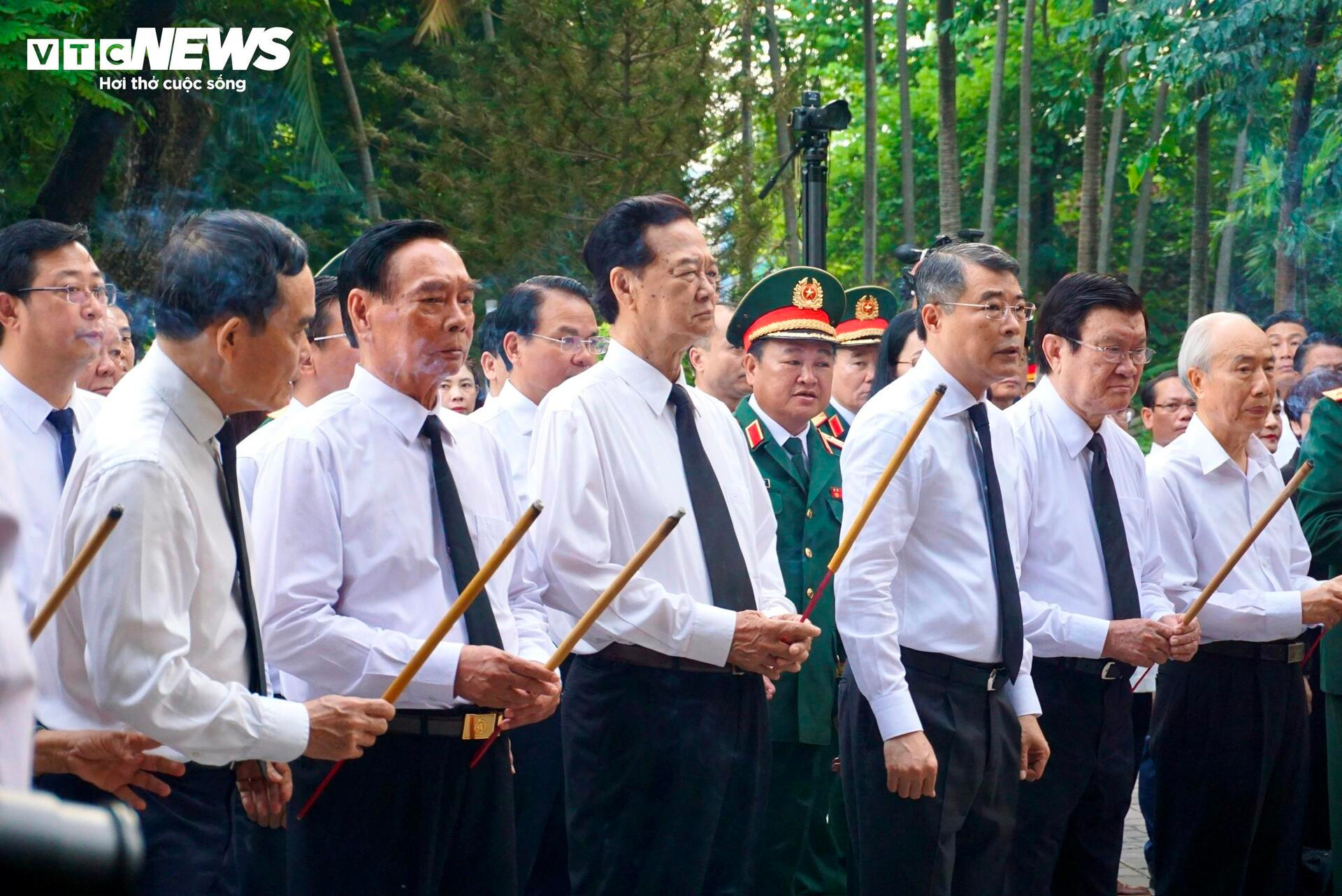 Thủ tướng dự Lễ triển khai tìm kiếm, quy tập hài cốt liệt sĩ tại Công viên Lê Thị Riêng - 6