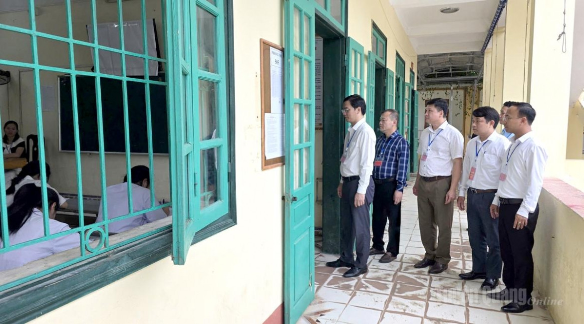 vụ giáo viên bị điều tra vì nghi vấn điểm thi ở tuyên quang nhìn lại khâu coi thi hình ảnh 2 vu giao vien bi dieu tra vi nghi van diem thi o tuyen quang nhin lai khau coi thi hinh anh 2
