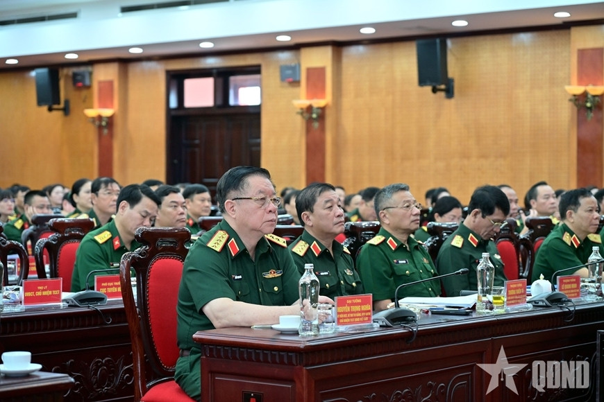 Đại tướng nguyễn trọng nghĩa không để mục tiêu chỉ nằm trên nghị quyết hình ảnh 2 Dai tuong nguyen trong nghia khong de muc tieu chi nam tren nghi quyet hinh anh 2