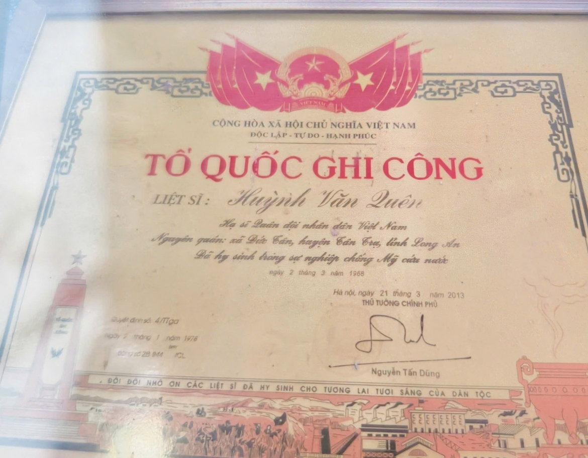 xuất hiện khác biệt đáng kể khi đối chiếu hồ sơ liệt sĩ huỳnh văn quên hình ảnh 3 xuat hien khac biet dang ke khi doi chieu ho so liet si huynh van quen hinh anh 3