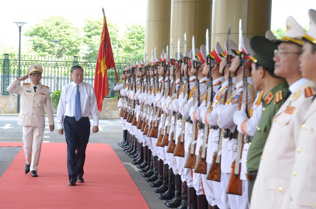 tong bi thu, chu tich nuoc xay dung luc luong ky thuat nghiep vu ky luat, trung thanh, gan dan nhat hinh anh 1