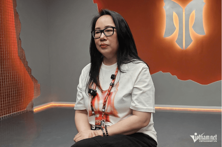 Tổng giám chế Ngô Vân Hạnh.