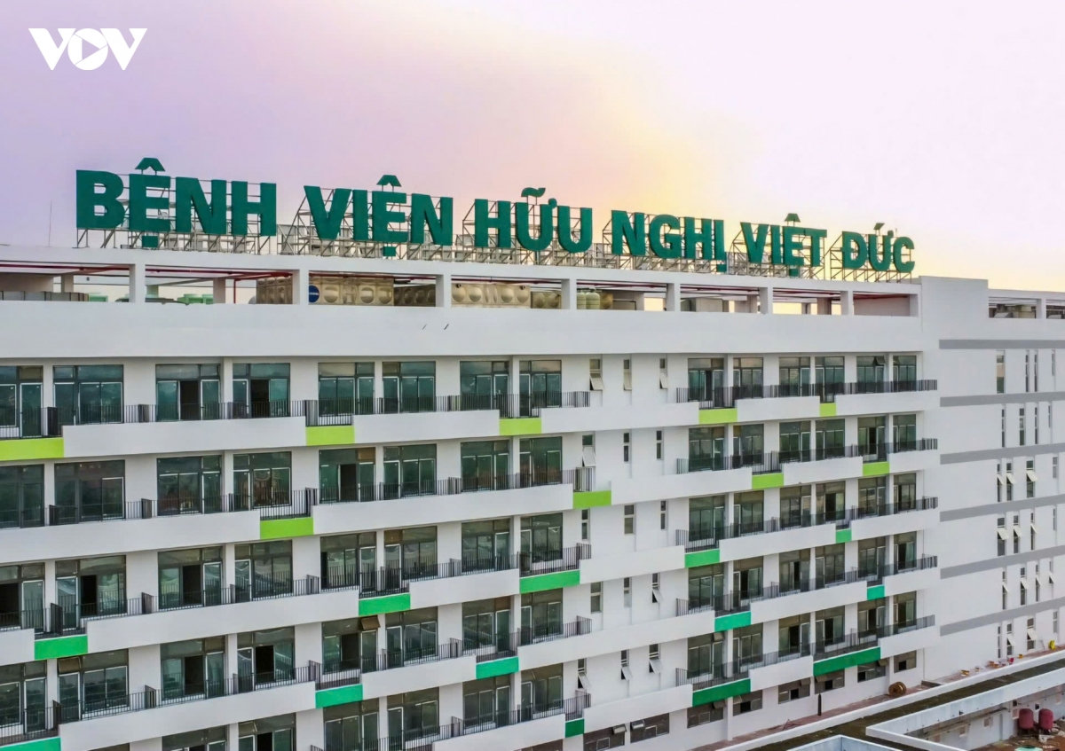 ben trong benh vien viet Duc co so ninh binh truoc ngay mo cua hinh anh 2