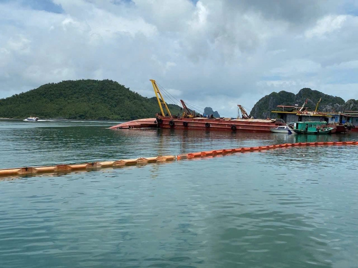 quảng ninh nạn nhân cuối cùng vụ lật tàu trên biển vân Đồn đã được tìm thấy hình ảnh 1 quang ninh nan nhan cuoi cung vu lat tau tren bien van Don da duoc tim thay hinh anh 1