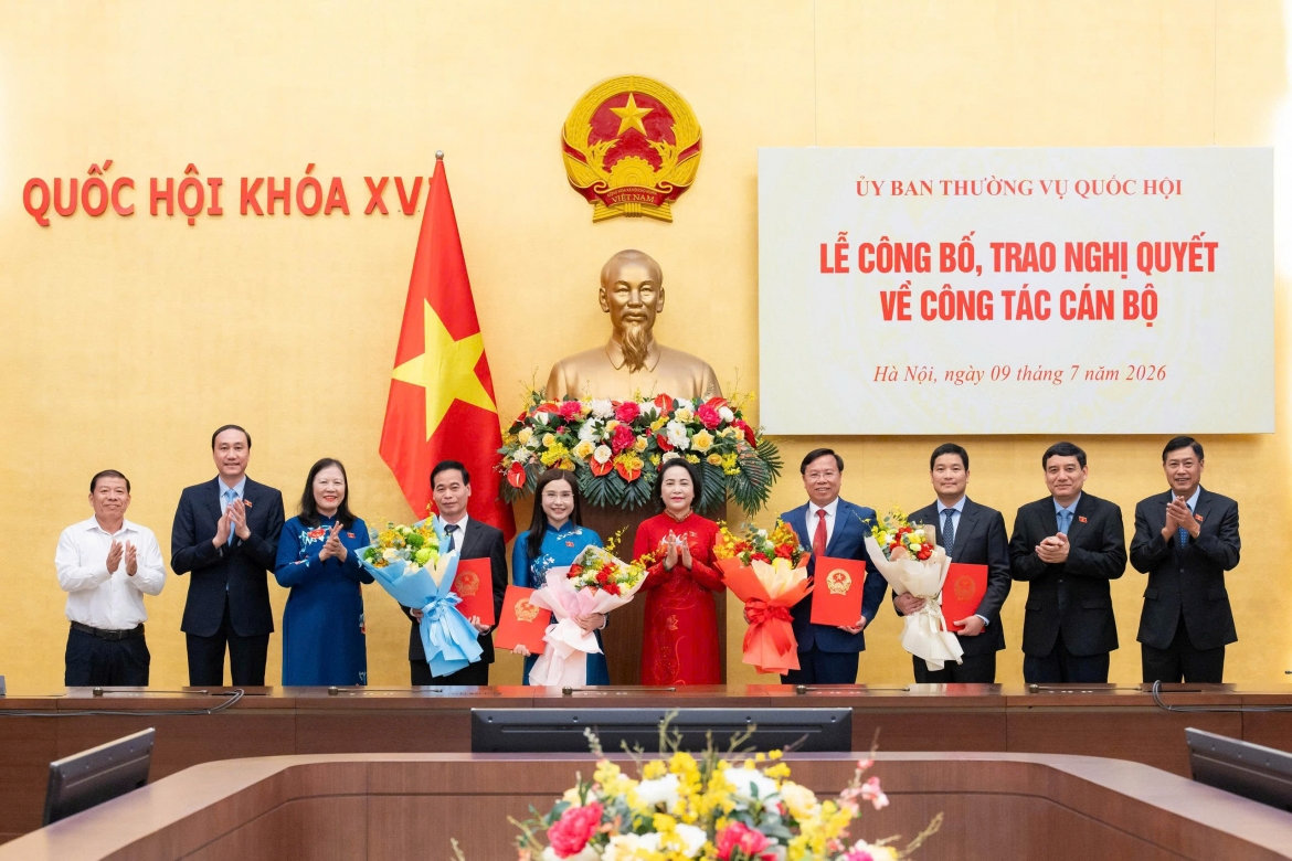 bổ nhiệm 3 trợ lý phó chủ tịch quốc hội và 1 phó chủ nhiệm Ủy ban dân nguyện hình ảnh 1 bo nhiem 3 tro ly pho chu tich quoc hoi va 1 pho chu nhiem Uy ban dan nguyen hinh anh 1