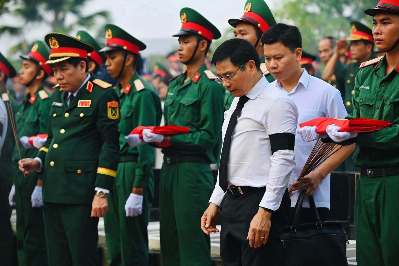 Phó Thủ tướng Nguyễn Văn Thắng dự lễ an táng 63 hài cốt liệt sĩ tại Đồng Nai - 11