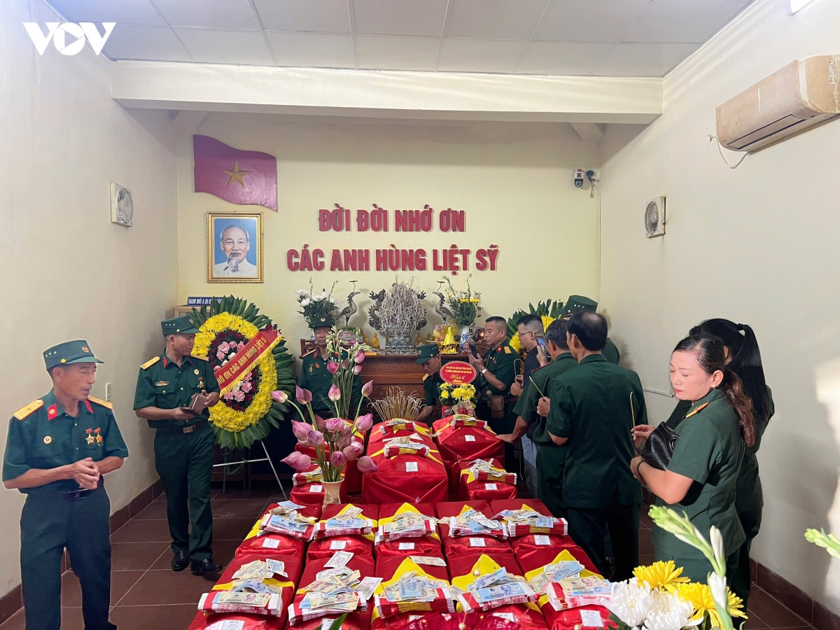 chien dich 500 ngay dem tim thay 51 hai cot liet si tai mat tran vi xuyen hinh anh 2