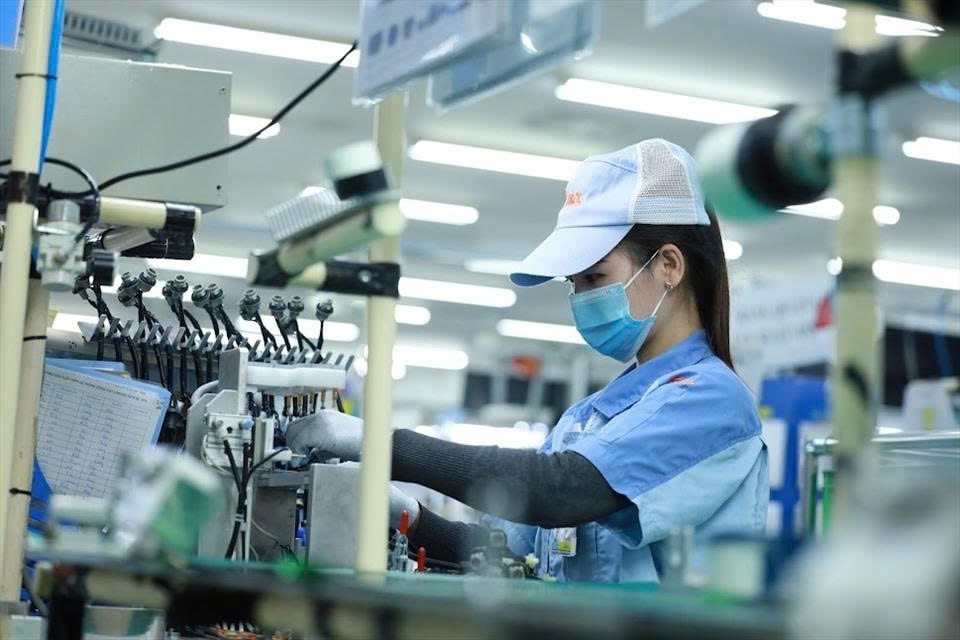 nghị quyết số 10 từ nam châm hút vốn đến hệ sinh thái làm chủ công nghệ hình ảnh 2 nghi quyet so 10 tu nam cham hut von den he sinh thai lam chu cong nghe hinh anh 2