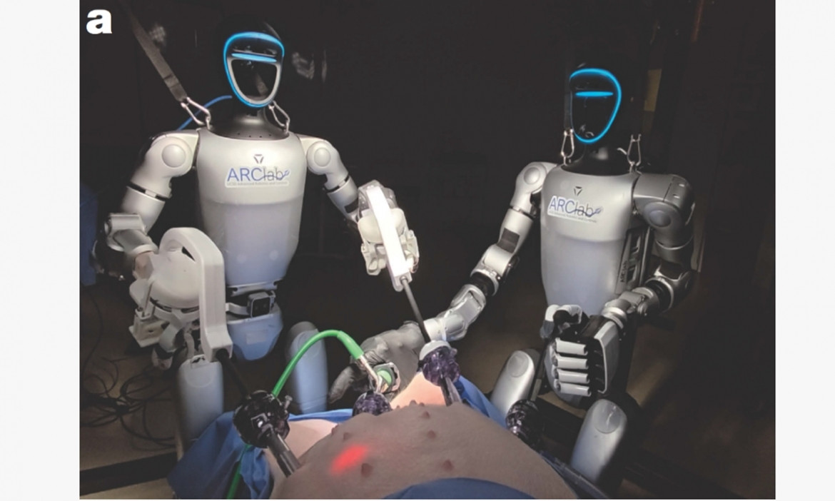 mỹ dùng robot hình người của trung quốc thực hiện ca phẫu thuật lợn sống hình ảnh 1 my dung robot hinh nguoi cua trung quoc thuc hien ca phau thuat lon song hinh anh 1
