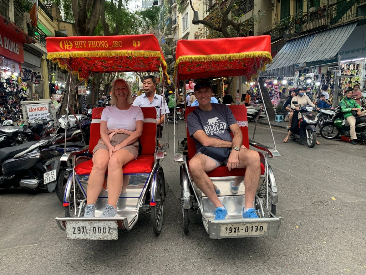 xich lo ha noi tu phuong tien muu sinh den goi mo ve du lich di san hinh anh 5