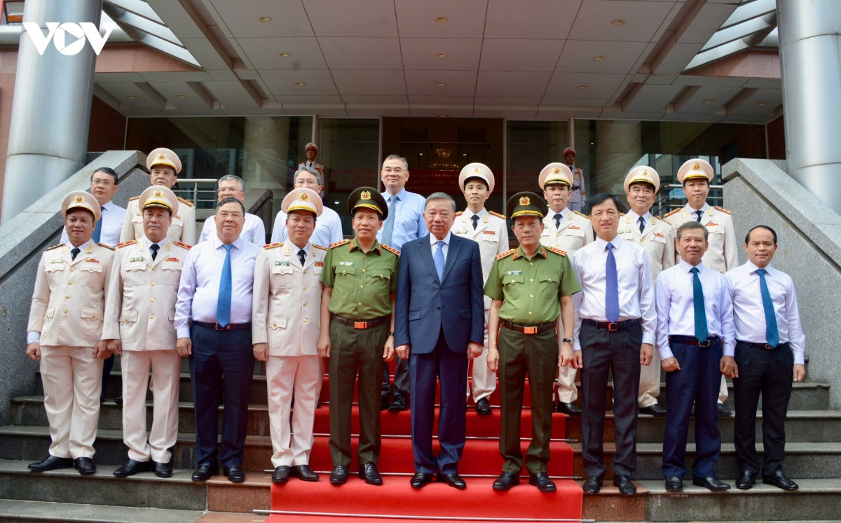 chuyển mạnh từ tư duy quản lý phạm nhân sang quản trị quá trình cải tạo con người hình ảnh 3 chuyen manh tu tu duy quan ly pham nhan sang quan tri qua trinh cai tao con nguoi hinh anh 3