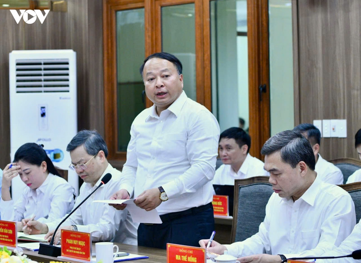thủ tướng vụ việc tại trường thpt chuyên tuyên quang có tính chất đặc biệt nghiêm trọng hình ảnh 2 thu tuong vu viec tai truong thpt chuyen tuyen quang co tinh chat dac biet nghiem trong hinh anh 2