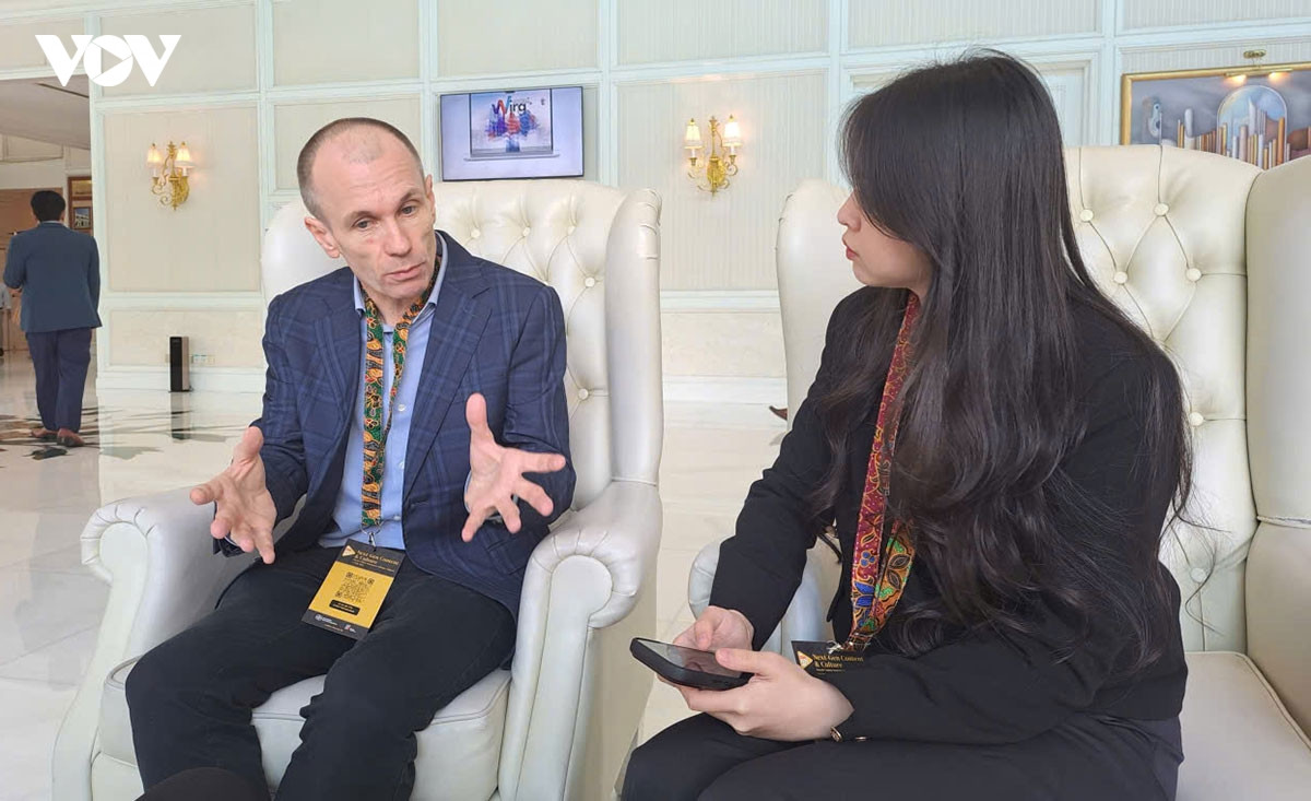 chuyên gia abu vov có truyền thống về tin tức, nền tảng để phát triển podcast hình ảnh 2 chuyen gia abu vov co truyen thong ve tin tuc, nen tang de phat trien podcast hinh anh 2