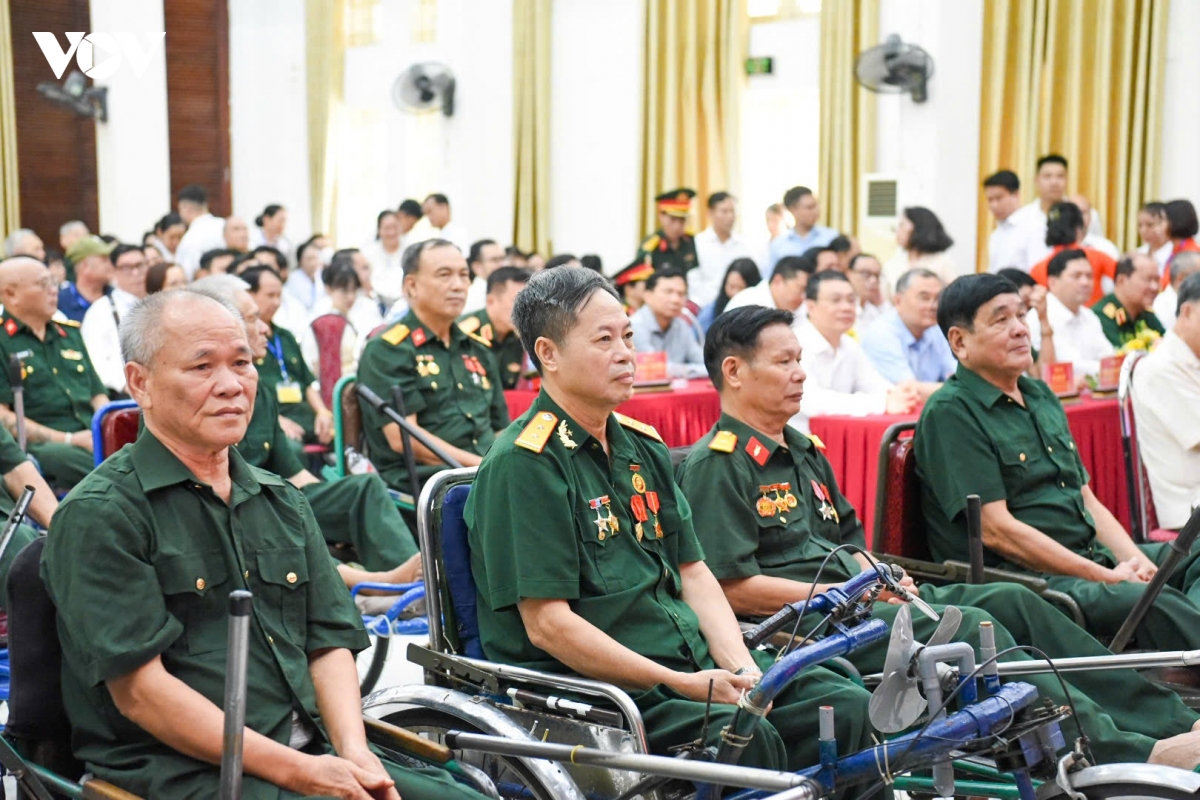 tổng bí thư, chủ tịch nước Đất nước phát triển, người có công và gia đình phải được chăm lo tốt hơn hình ảnh 8 tong bi thu, chu tich nuoc Dat nuoc phat trien, nguoi co cong va gia dinh phai duoc cham lo tot hon hinh anh 8