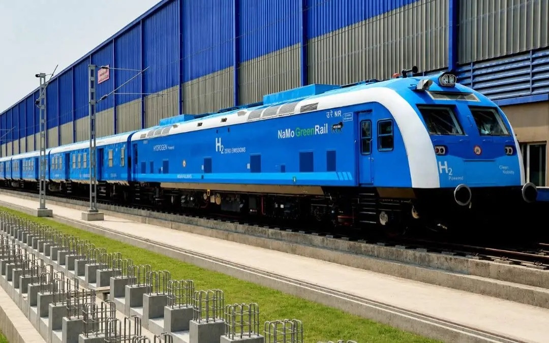 Ấn Độ đưa vào vận hành đoàn tàu chạy bằng hydro đầu tiên hình ảnh 1 An Do dua vao van hanh doan tau chay bang hydro dau tien hinh anh 1