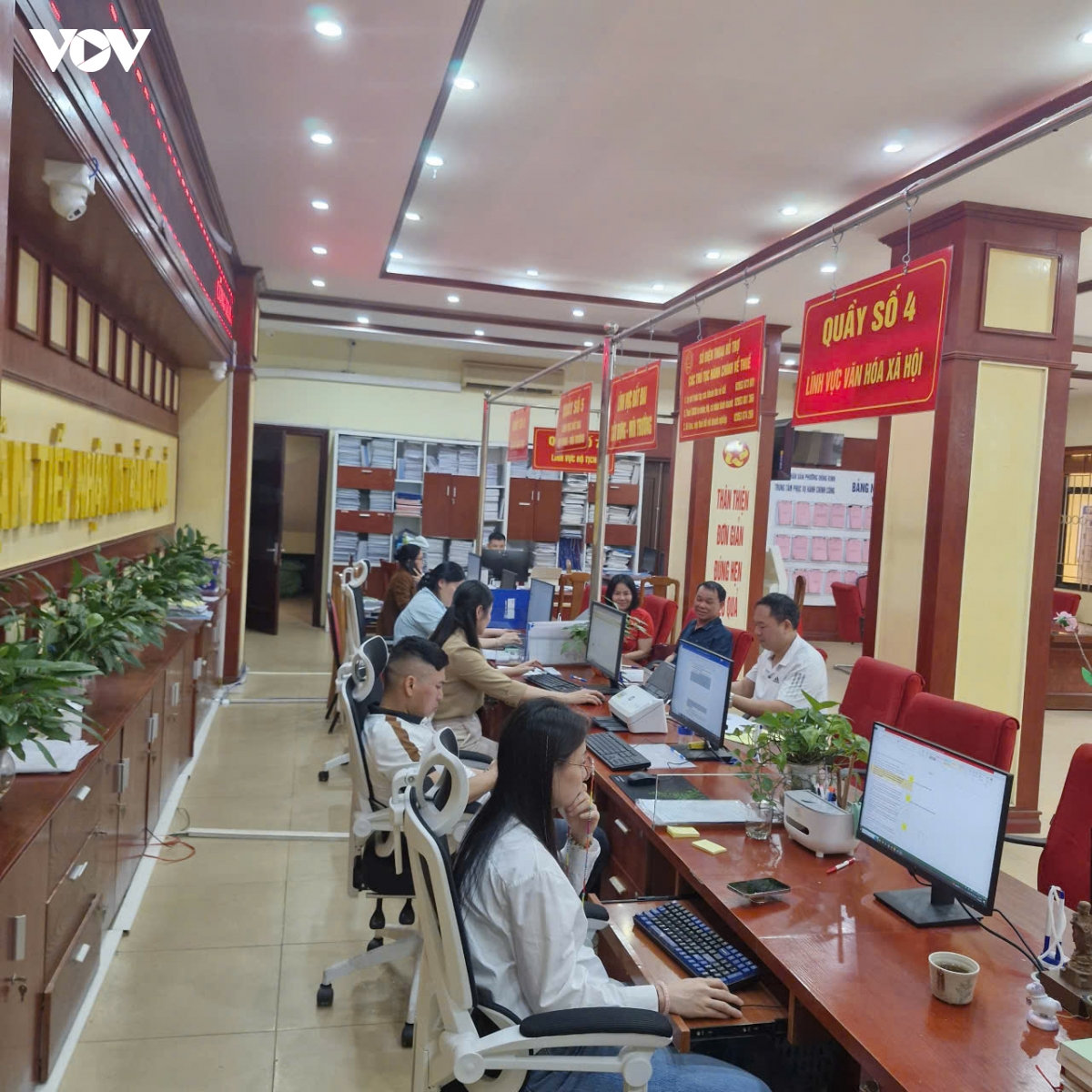 lạng sơn gỡ điểm nghẽn nhân lực cho cấp xã hình ảnh 2 lang son go diem nghen nhan luc cho cap xa hinh anh 2