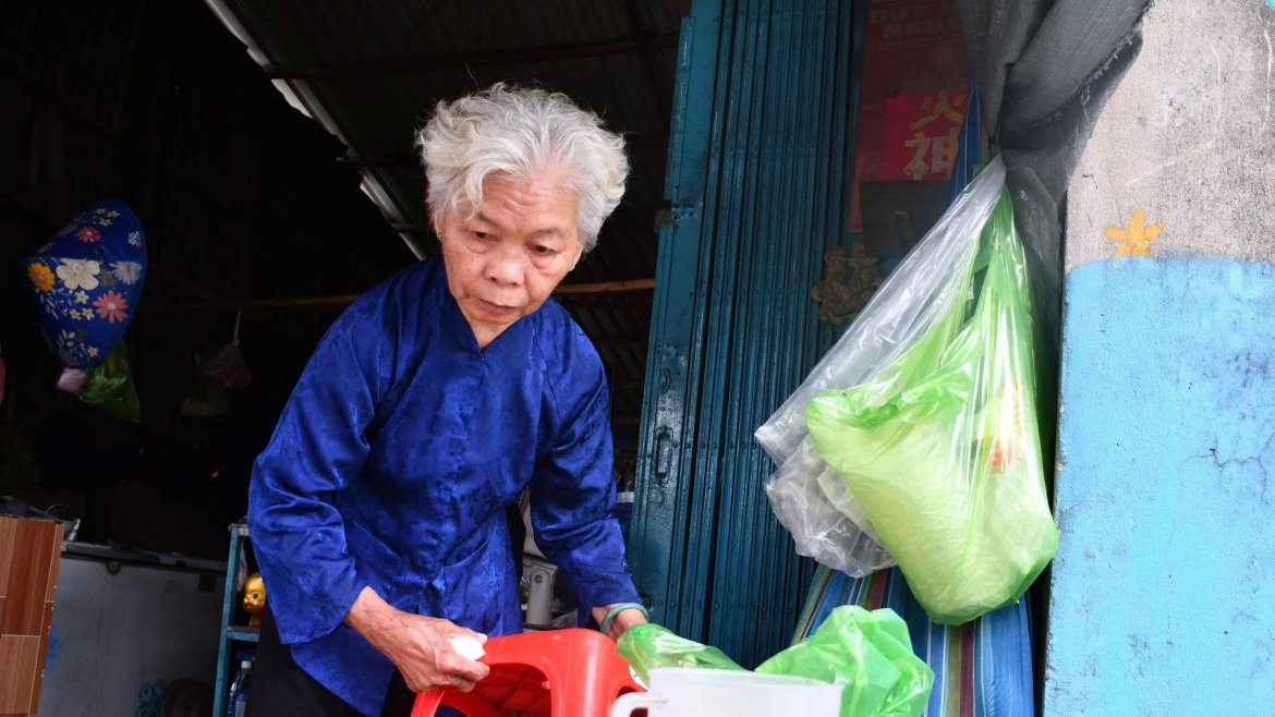 bà nguyễn thị lệ chính thức là vợ liệt sĩ, hưởng trợ cấp hơn 5 triệu đồng tháng hình ảnh 1 ba nguyen thi le chinh thuc la vo liet si, huong tro cap hon 5 trieu dong thang hinh anh 1