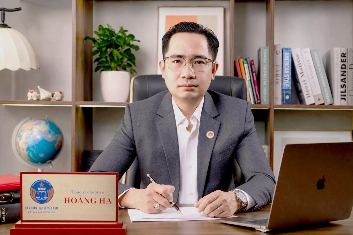 vụ án điểm 10 môn toán nữ giáo viên ra đầu thú liệu có được xem xét giảm nhẹ hình ảnh 1 vu an diem 10 mon toan nu giao vien ra dau thu lieu co duoc xem xet giam nhe hinh anh 1