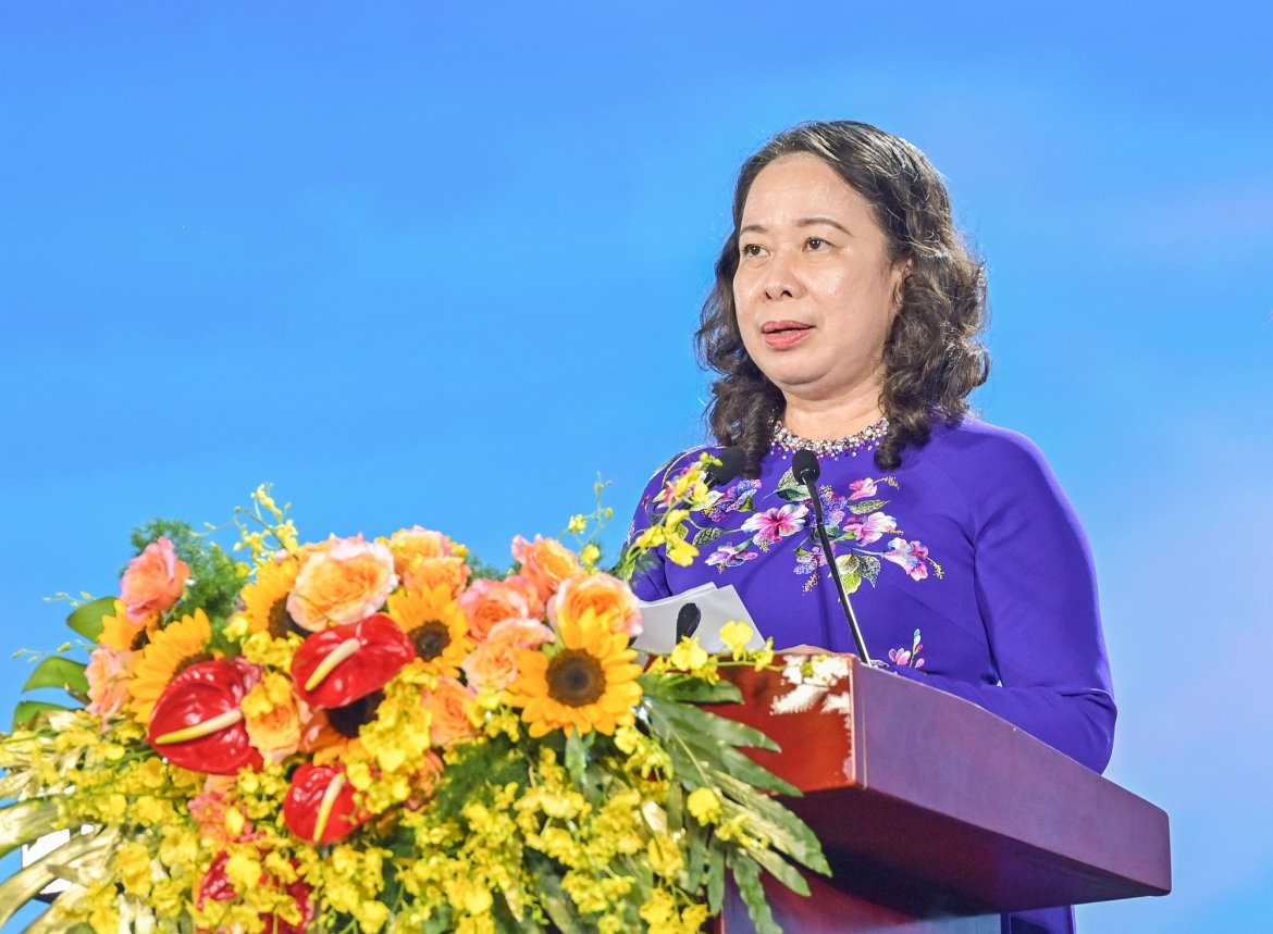 phó chủ tịch nước võ thị Ánh xuân dự lễ khai mạc festival biển khánh hòa 2026 hình ảnh 1 pho chu tich nuoc vo thi Anh xuan du le khai mac festival bien khanh hoa 2026 hinh anh 1