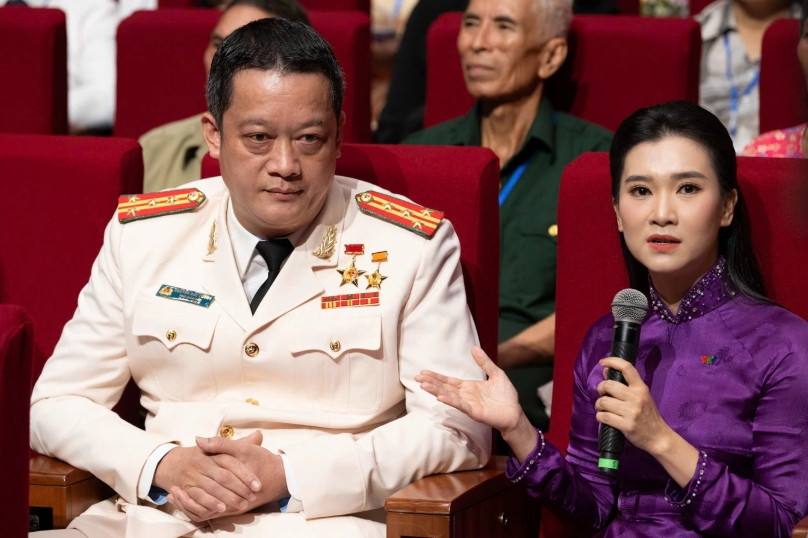 sinh con dung ngay 27 7, nguoi vo tim lai le song tu nhat ky cua chong liet si hinh anh 2