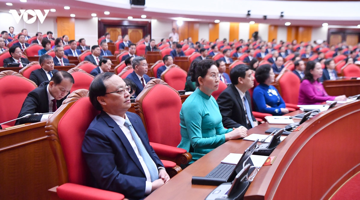 toan canh be mac hoi nghi lan thu 3 ban chap hanh trung uong Dang khoa xiv hinh anh 7