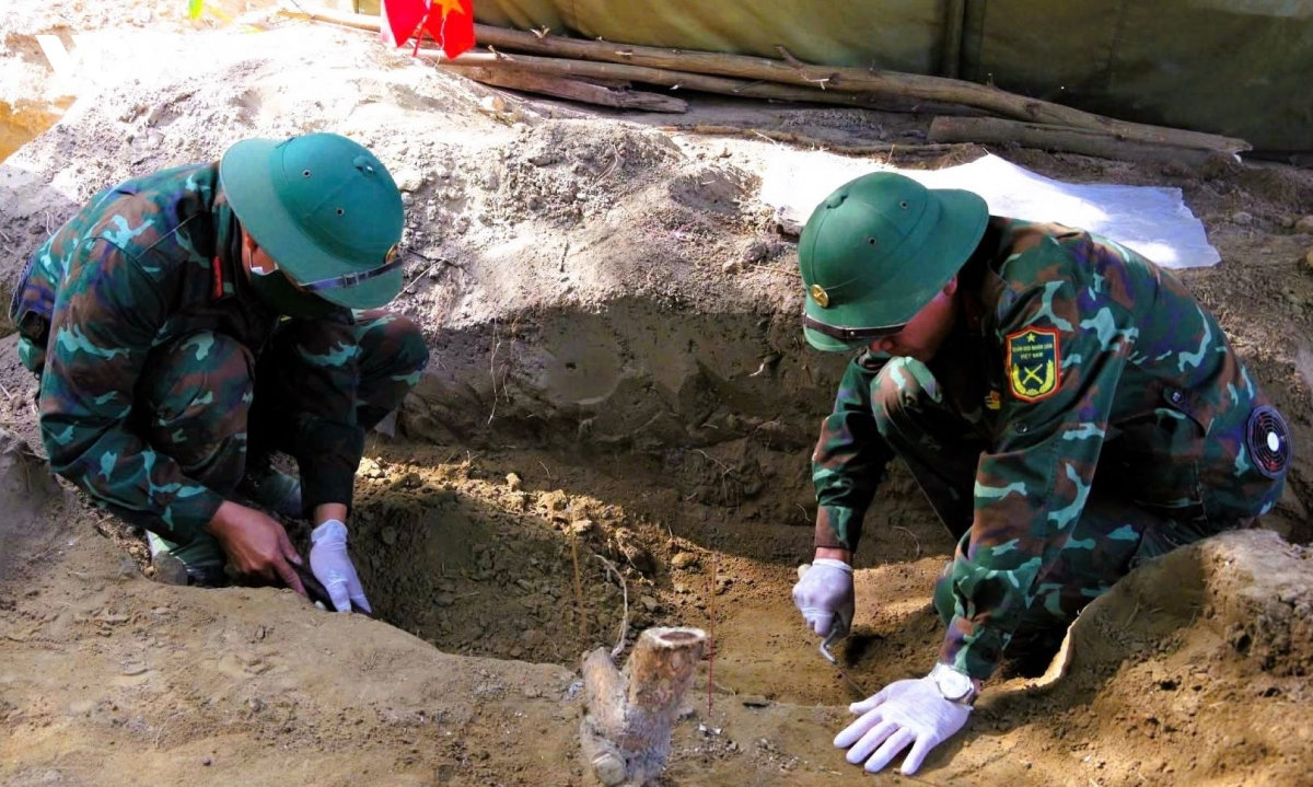 Đã tìm thấy 10 hài cốt liệt sĩ tại khu vực câu nhi, quảng trị hình ảnh 1 Da tim thay 10 hai cot liet si tai khu vuc cau nhi, quang tri hinh anh 1