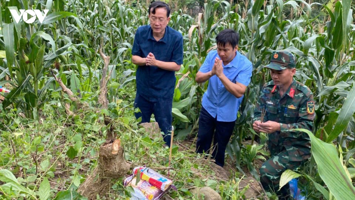 kết nối thành công thân nhân 1 liệt sĩ sau khi phát hiện 7 phần mộ ở lai châu hình ảnh 1 ket noi thanh cong than nhan 1 liet si sau khi phat hien 7 phan mo o lai chau hinh anh 1