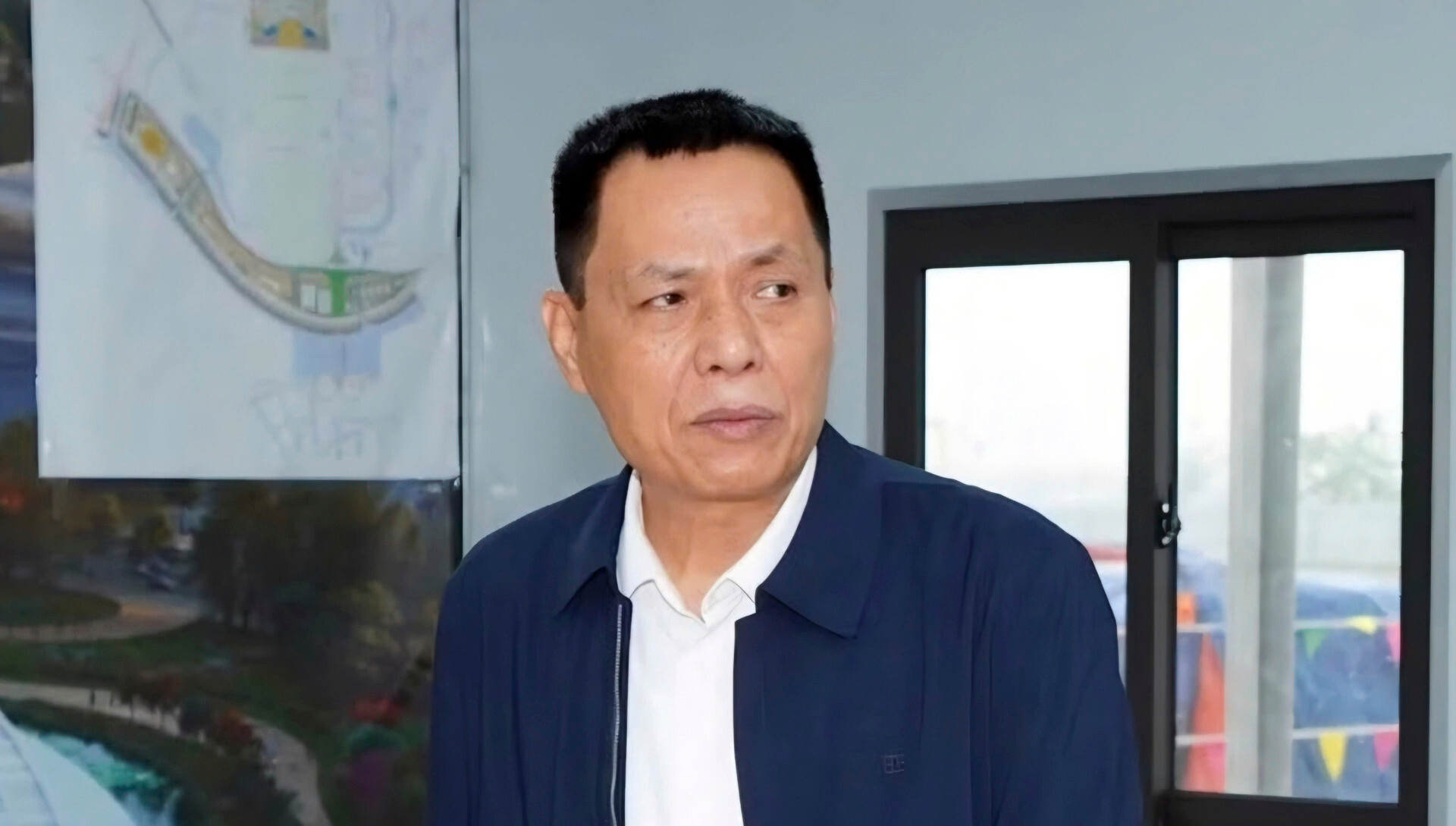 Ông Tạ Viết Đông, nguyên Giám đốc Ban Quản lý Dự án đầu tư xây dựng công trình dân dụng Hải Phòng bị khởi tố, bắt tạm giam.