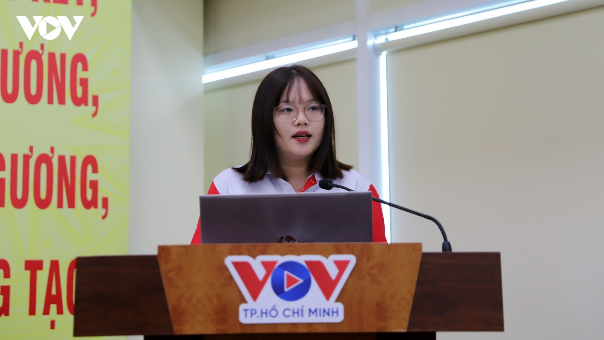 vov tp.hcm ban cach cham gen z tren da nen tang hinh anh 12
