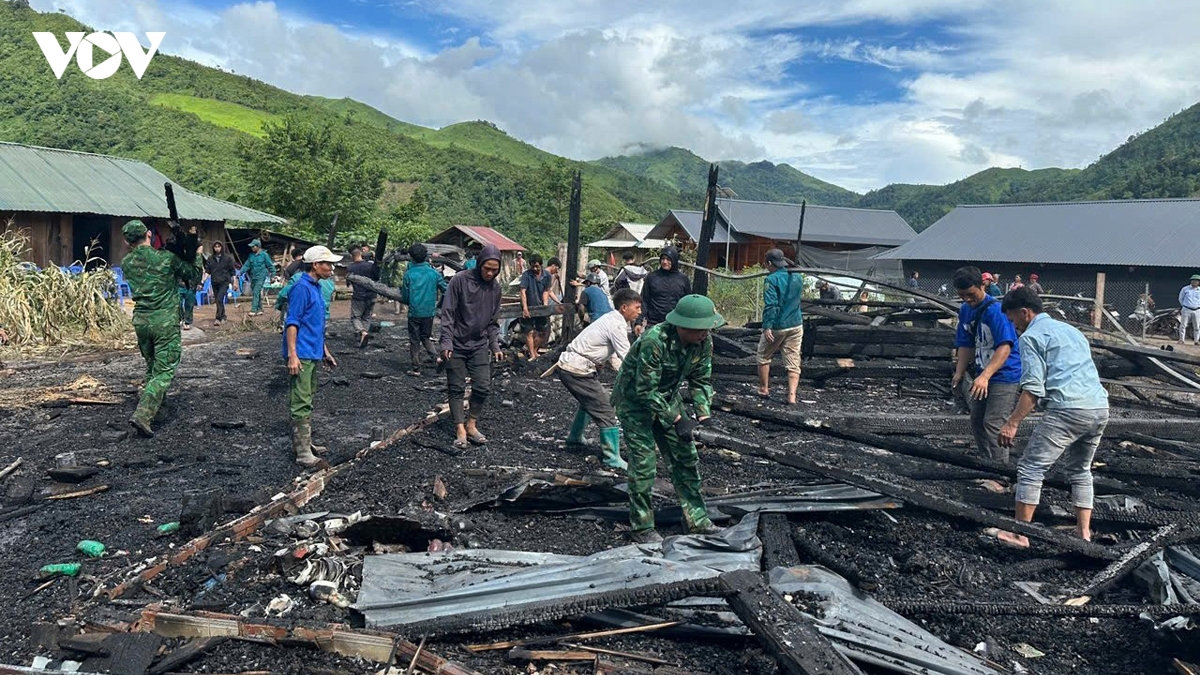 bo doi bien phong lai chau kip thoi giup dan khac phuc hau qua hoa hoan hinh anh 3
