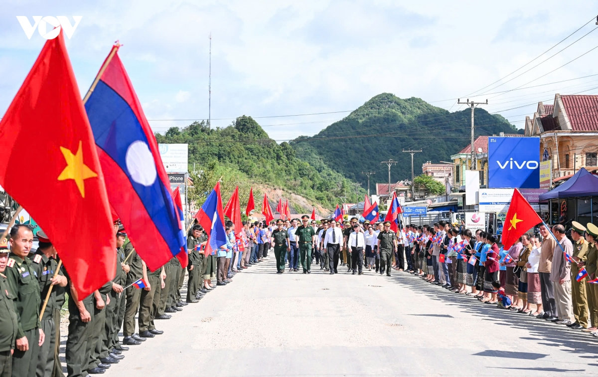 hanh trinh phuc dung ky uc va su menh tri an cua mot dan toc hinh anh 3