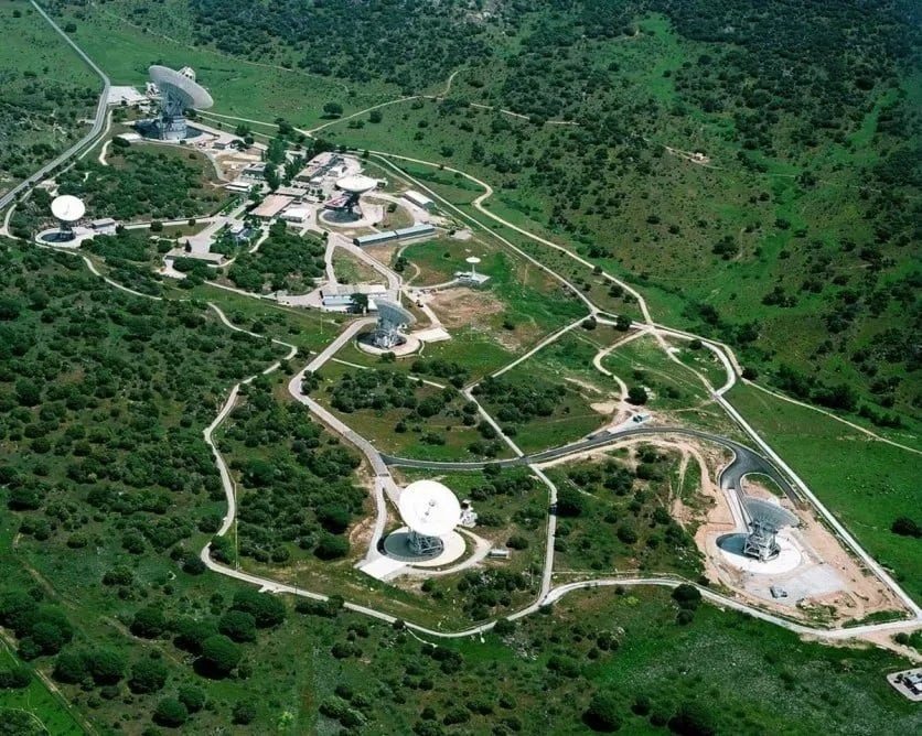Trạm mạng lưới không gian sâu MDSCC của NASA ở Tây Ban Nha. (Ảnh: NASA)