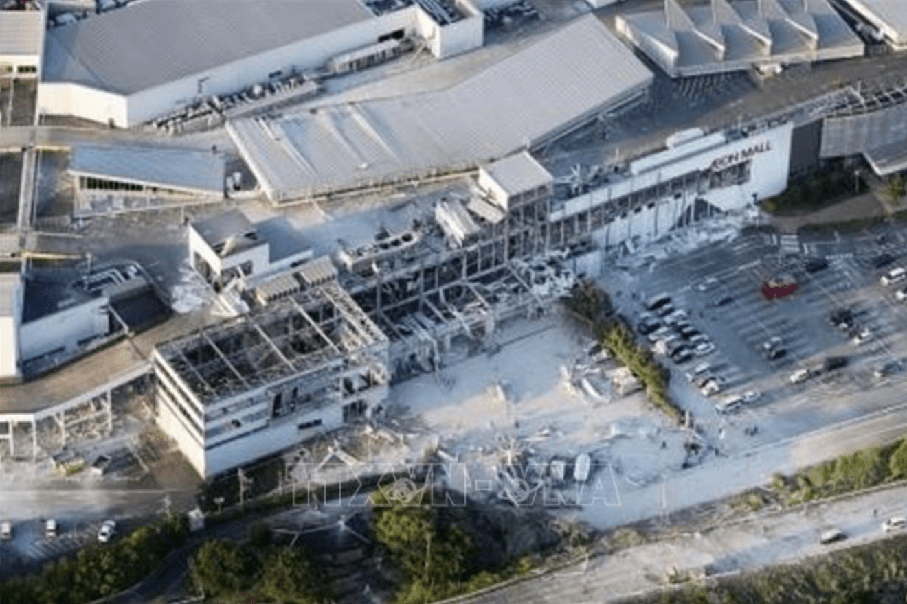 Thiệt hại sau động đất tại trung tâm mua sắm Aeon Mall ở tỉnh Kumamoto, Nhật Bản ngày 28/7/2026. (Ảnh: Kyodo)