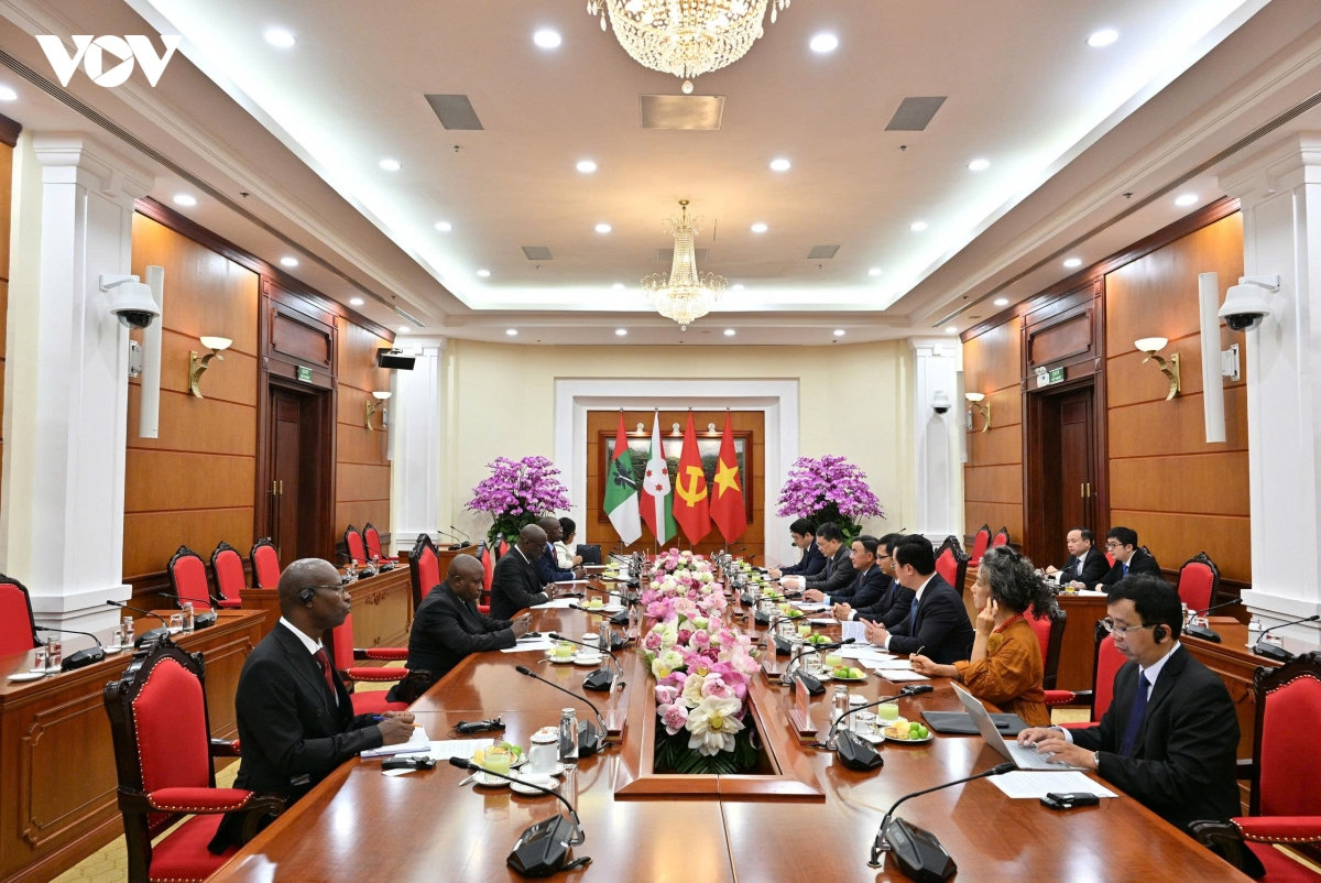 thường trực ban bí thư trần cẩm tú tiếp tổng thư ký Đảng cndd-fdd burundi hình ảnh 4 thuong truc ban bi thu tran cam tu tiep tong thu ky Dang cndd-fdd burundi hinh anh 4