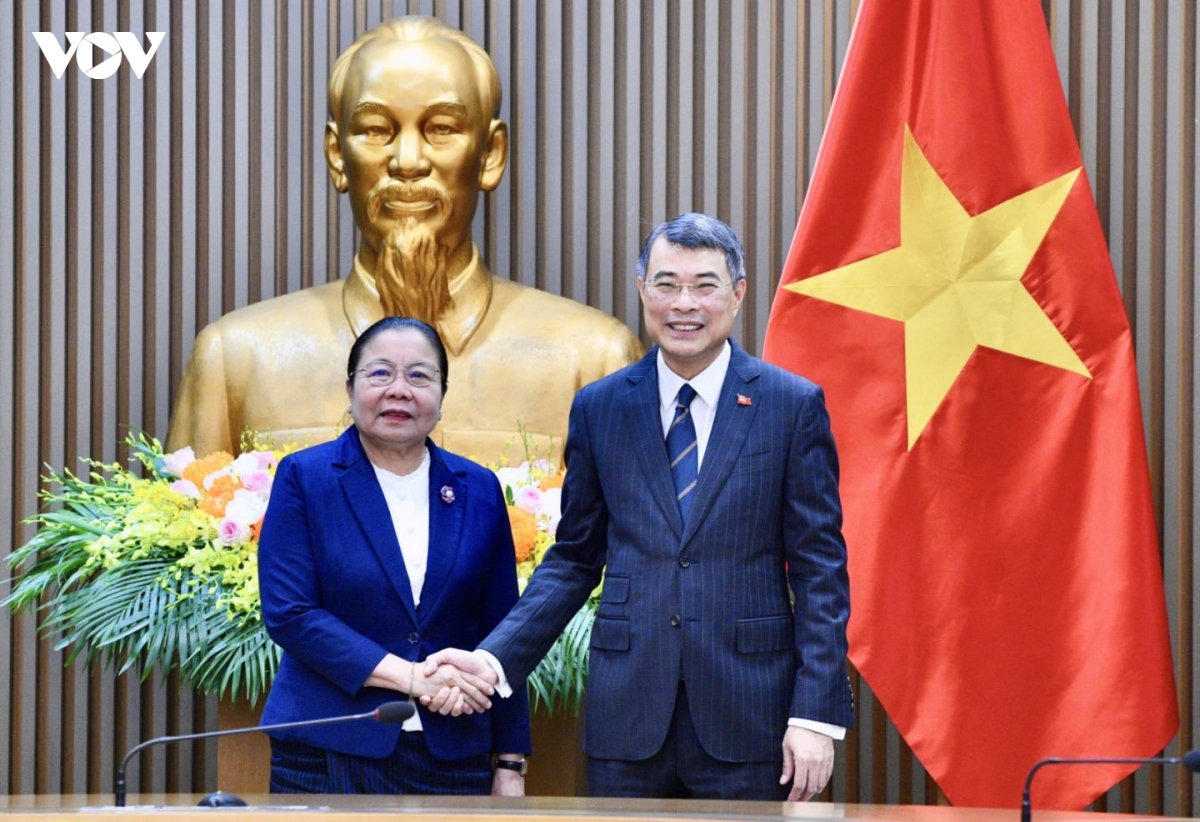 thủ tướng tiếp trưởng ban tổ chức trung ương Đảng nhân dân cách mạng lào hình ảnh 1 thu tuong tiep truong ban to chuc trung uong Dang nhan dan cach mang lao hinh anh 1