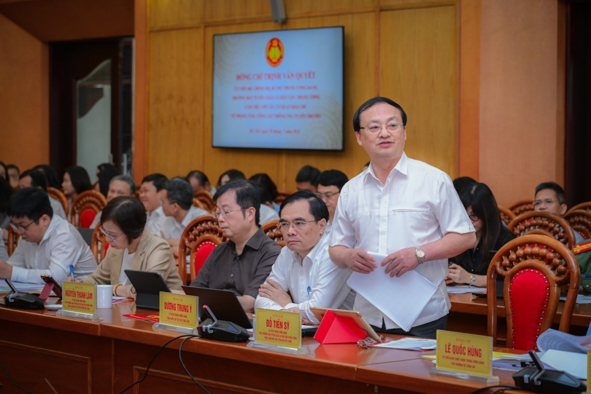 trưởng ban tuyên giáo và dân vận trung ương báo chí phải tinh, sắc, nhanh và chủ động hình ảnh 3 truong ban tuyen giao va dan van trung uong bao chi phai tinh, sac, nhanh va chu dong hinh anh 3