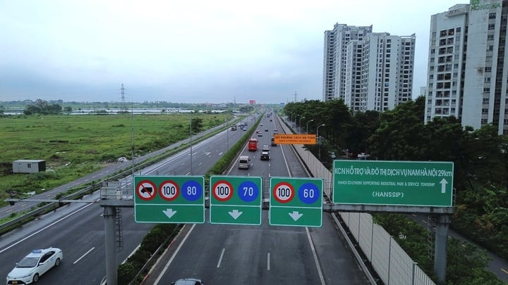 vì sao cục csgt đề xuất dùng làn sát dải phân cách giữa trên cao tốc để vượt xe hình ảnh 1 vi sao cuc csgt de xuat dung lan sat dai phan cach giua tren cao toc de vuot xe hinh anh 1