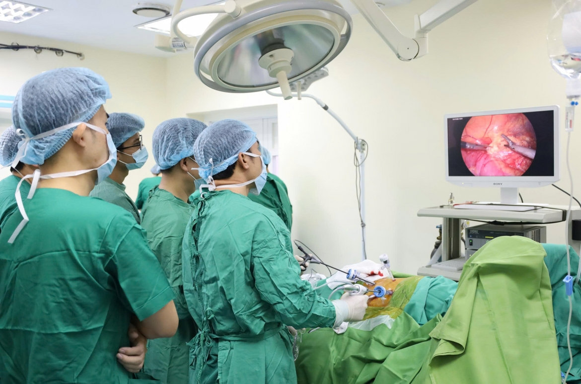 bệnh viện việt nam - thụy Điển uông bí đã thực hiện thành công ca ghép thận thứ 8 hình ảnh 2 benh vien viet nam - thuy Dien uong bi da thuc hien thanh cong ca ghep than thu 8 hinh anh 2