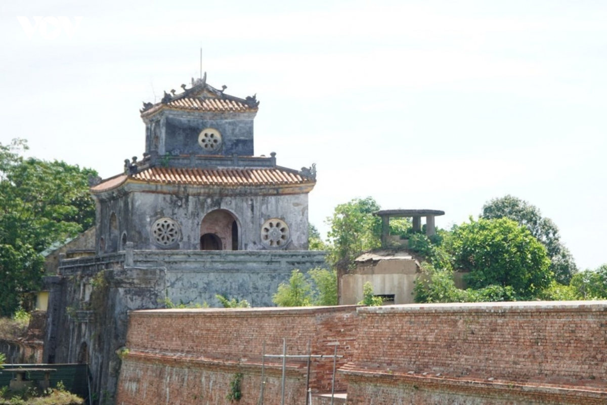 hue thao do 38 lo cot cu trong kinh thanh va cac di tich hinh anh 3
